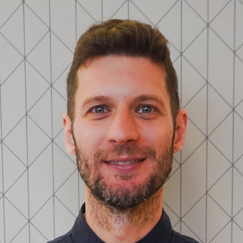 RT: Dr. Murilo Sacon